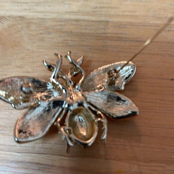 Gold and Silver Rhinestone Bee Brooch - Picture 5 of 7
